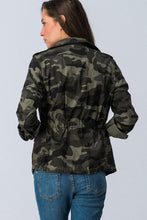 Load image into Gallery viewer, CAMO JACKET WITH POCKETS