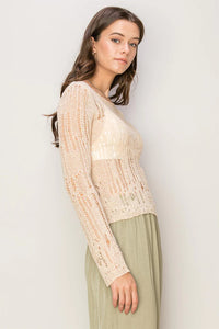 LIGHT WEIGHT OPEN STITCH KNIT TOP