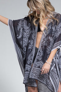 Damask & Paisley Print Kimono