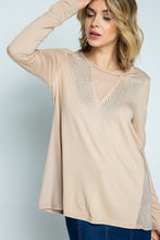 Load image into Gallery viewer, LONG SLEEVE TOP WITH SLIVER STONES