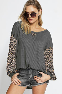 THERMAL WAFFLE KNIT TOP WITH LEOPARD